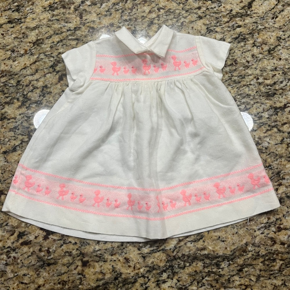 Vintage Nannette Baby Girl Dress White Pink Duck Smocked Peter Pan Collar 12M
